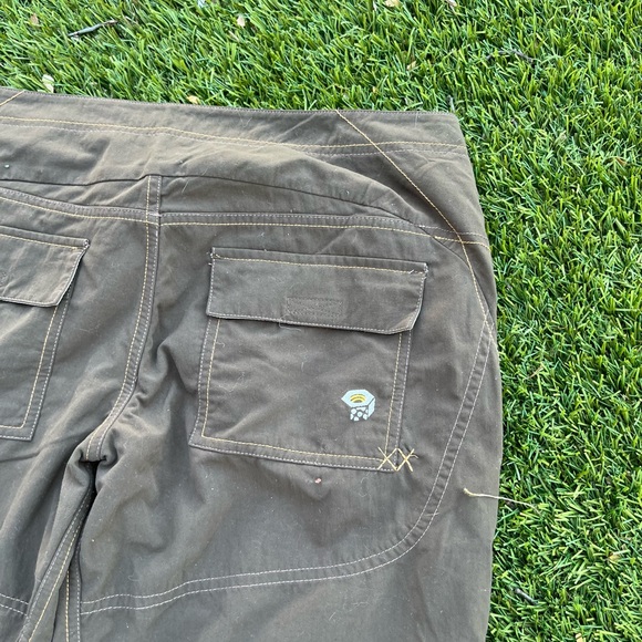 Mountain Hardwear Convertible Pants Cargo Size
8 - Picture 8 of 9